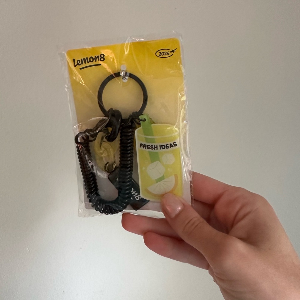 Lemon8 Keyring🔑 or Bag Charm